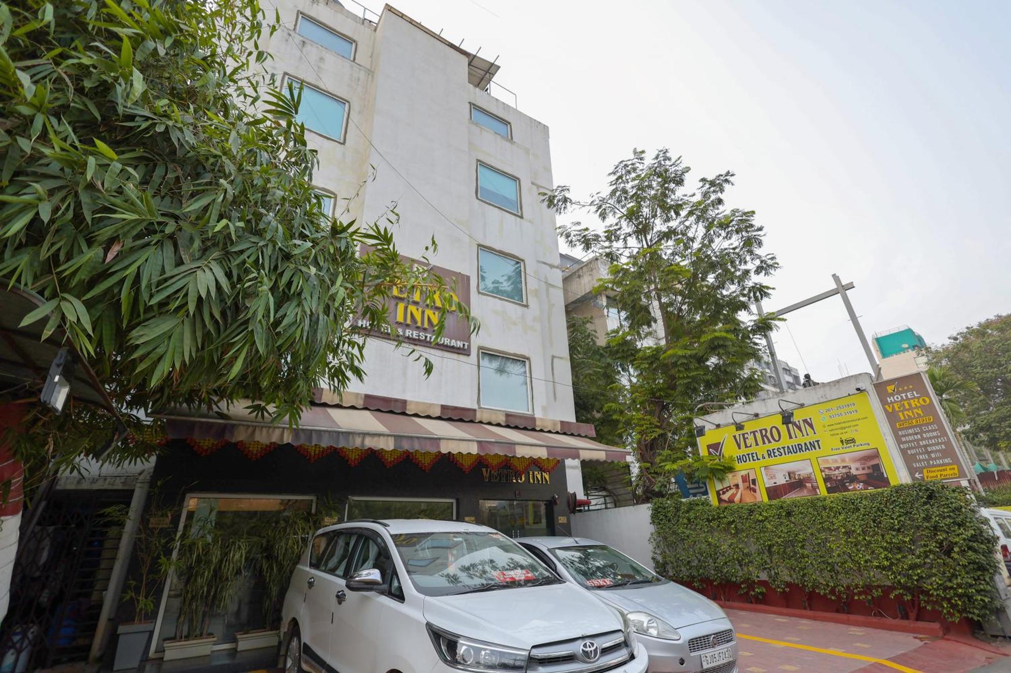 Hotel Vetro Inn Surat Eksteriør bilde